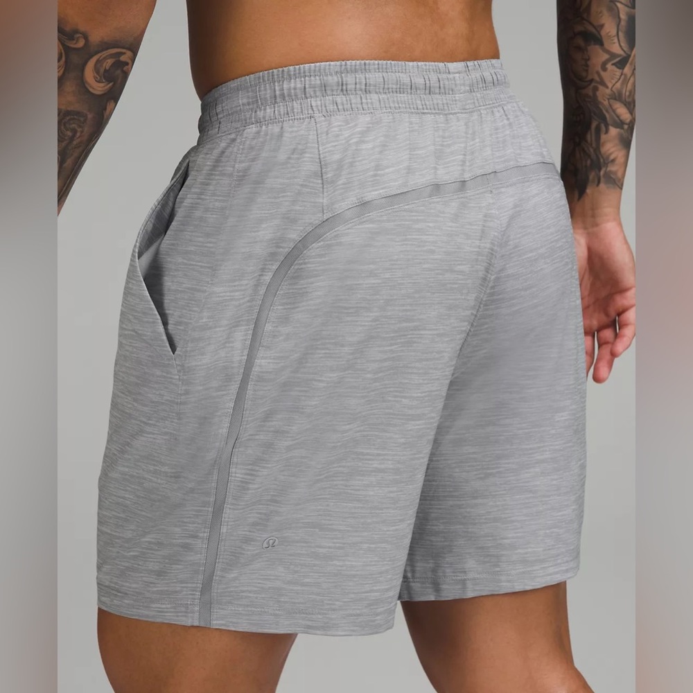 Lululemon Pace Breaker Linerless Short 6” - M